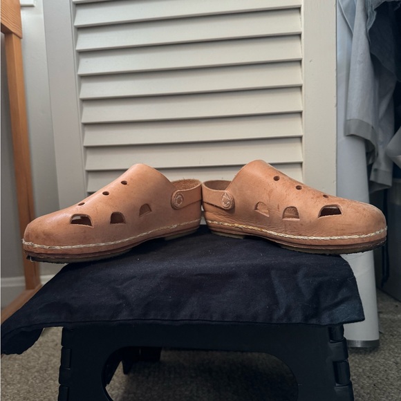 Hender Scheme Crocs Mip-18 Size 1 Vachetta Clog - Picture 8 of 11